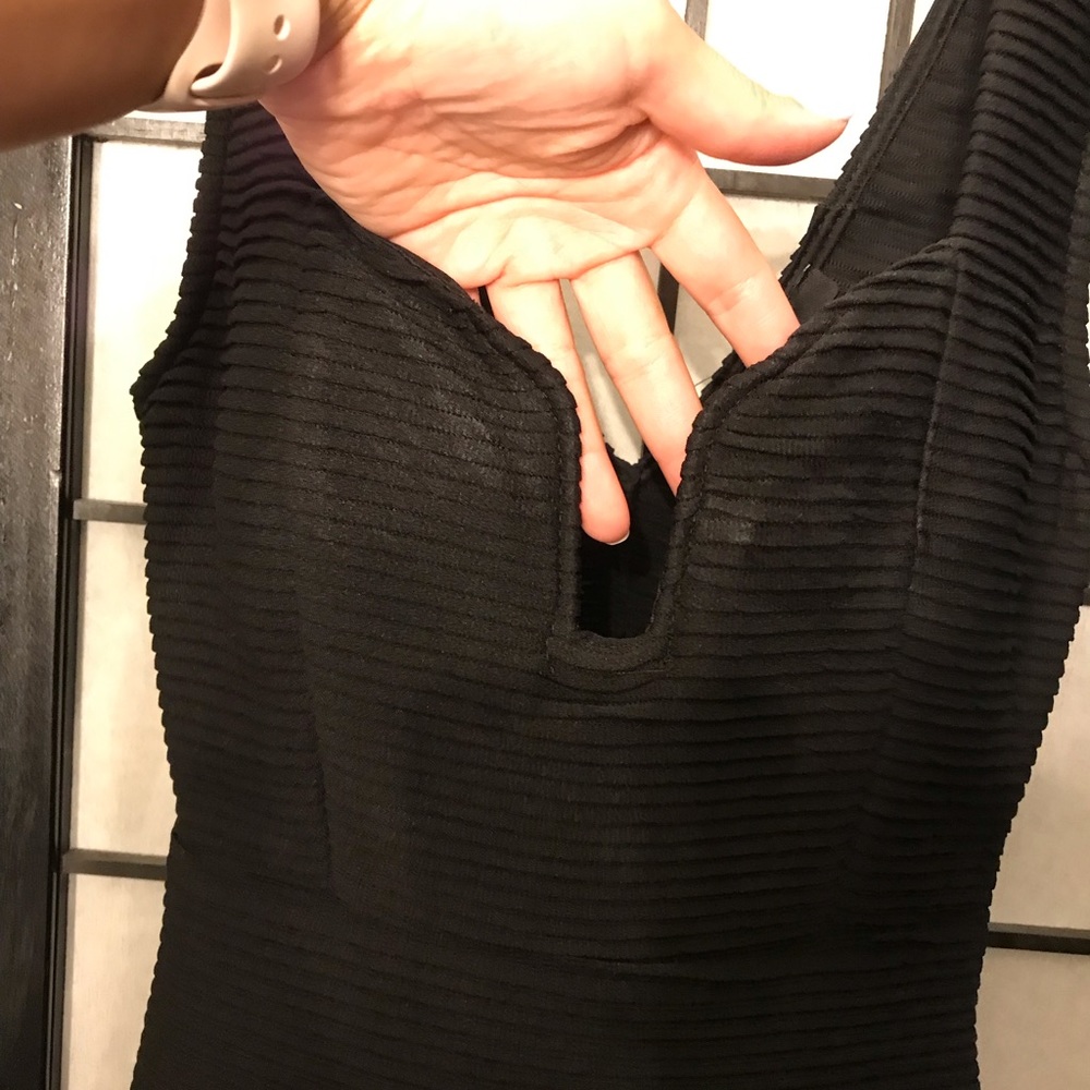 🖤LBD - Picture 4 of 5